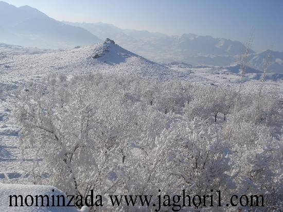 چهارمین برف زمستانی در جاغوری 